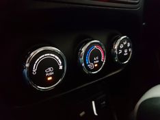 JEEP RENEGADE 1.8 16V FLEX SPORT 4P AUTOMÁTICO 2018/2018 ADVANT AUTOMÓVEIS CAXIAS DO SUL / Carros no Vale