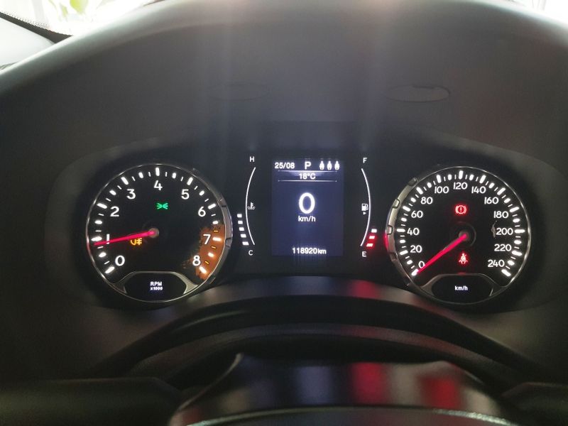 JEEP RENEGADE 1.8 16V FLEX SPORT 4P AUTOMÁTICO 2018/2018 ADVANT AUTOMÓVEIS CAXIAS DO SUL / Carros no Vale JEEP RENEGADE 1.8 16V FLEX SPORT 4P AUTOMÁTICO 2018/2018 ADVANT AUTOMÓVEIS CAXIAS DO SUL / Carros no Vale