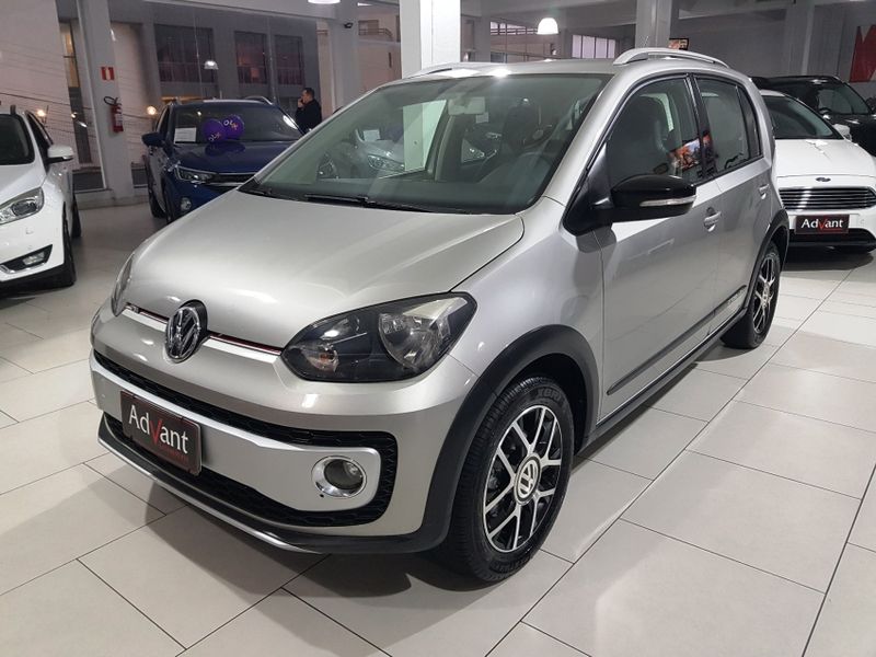 Volkswagen CROSS UP 1.0 TSI 12V FLEX 4P MANUAL 2016/2017 ADVANT AUTOMÓVEIS CAXIAS DO SUL / Carros no Vale