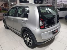 Volkswagen CROSS UP 1.0 TSI 12V FLEX 4P MANUAL 2016/2017 ADVANT AUTOMÓVEIS CAXIAS DO SUL / Carros no Vale