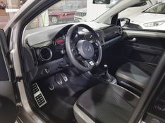 Volkswagen CROSS UP 1.0 TSI 12V FLEX 4P MANUAL 2016/2017 ADVANT AUTOMÓVEIS CAXIAS DO SUL / Carros no Vale