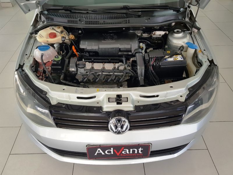 Volkswagen GOL 1.0 MI 8V FLEX 4P MANUAL G.VI 2013/2014 ADVANT AUTOMÓVEIS CAXIAS DO SUL / Carros no Vale Volkswagen GOL 1.0 MI 8V FLEX 4P MANUAL G.VI 2013/2014 ADVANT AUTOMÓVEIS CAXIAS DO SUL / Carros no Vale