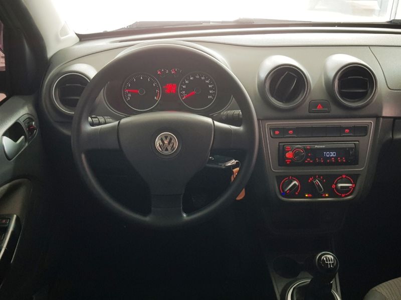 Volkswagen GOL 1.0 MI 8V FLEX 4P MANUAL G.VI 2013/2014 ADVANT AUTOMÓVEIS CAXIAS DO SUL / Carros no Vale Volkswagen GOL 1.0 MI 8V FLEX 4P MANUAL G.VI 2013/2014 ADVANT AUTOMÓVEIS CAXIAS DO SUL / Carros no Vale