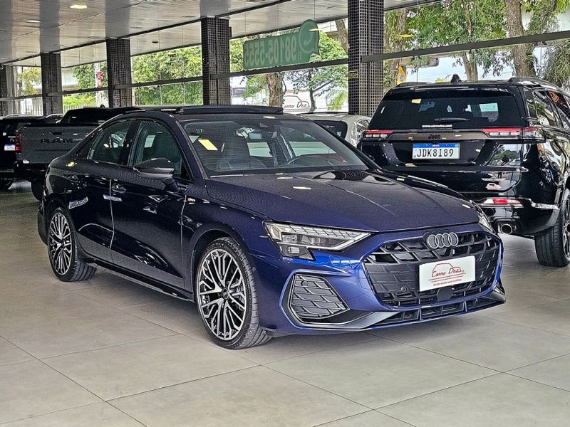 Audi A3 2.0 40 TFSI GASOLINA SEDAN PERFORMANCE BLACK S-TRONIC 2024/2025 CARRO DEZ NOVO HAMBURGO / Carros no Vale Audi A3 2.0 40 TFSI GASOLINA SEDAN PERFORMANCE BLACK S-TRONIC 2024/2025 CARRO DEZ NOVO HAMBURGO / Carros no Vale