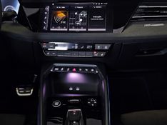 Audi A3 2.0 40 TFSI GASOLINA SEDAN PERFORMANCE BLACK S-TRONIC 2024/2025 CARRO DEZ NOVO HAMBURGO / Carros no Vale