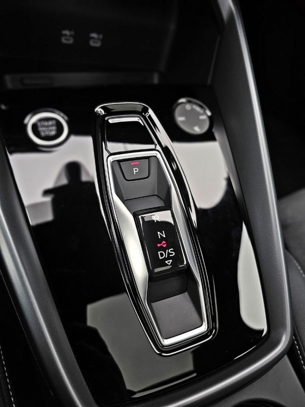 Audi A3 2.0 40 TFSI GASOLINA SEDAN PERFORMANCE BLACK S-TRONIC 2024/2025 CARRO DEZ NOVO HAMBURGO / Carros no Vale Audi A3 2.0 40 TFSI GASOLINA SEDAN PERFORMANCE BLACK S-TRONIC 2024/2025 CARRO DEZ NOVO HAMBURGO / Carros no Vale