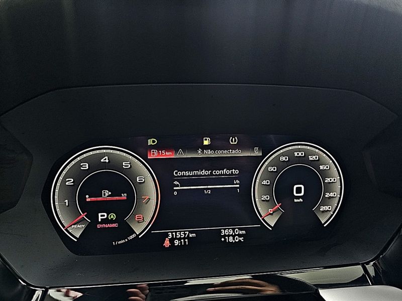 Audi A3 2.0 40 TFSI MHEV SEDAN PERFORMANCE BLACK S-TRONIC 2023/2023 CARRO DEZ NOVO HAMBURGO / Carros no Vale