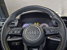 Audi A3 2.0 40 TFSI MHEV SEDAN PERFORMANCE BLACK S-TRONIC 2023/2023 CARRO DEZ NOVO HAMBURGO / Carros no Vale