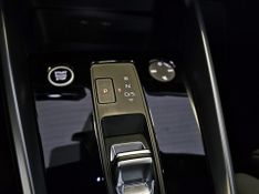 Audi A3 2.0 40 TFSI MHEV SEDAN PERFORMANCE BLACK S-TRONIC 2023/2023 CARRO DEZ NOVO HAMBURGO / Carros no Vale