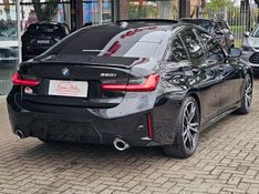BMW 320i 2.0 16V TURBO FLEX M SPORT AUTOMÁTICO 2023/2024 CARRO DEZ NOVO HAMBURGO / Carros no Vale