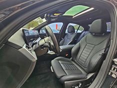 BMW 320i 2.0 16V TURBO FLEX M SPORT AUTOMÁTICO 2023/2024 CARRO DEZ NOVO HAMBURGO / Carros no Vale