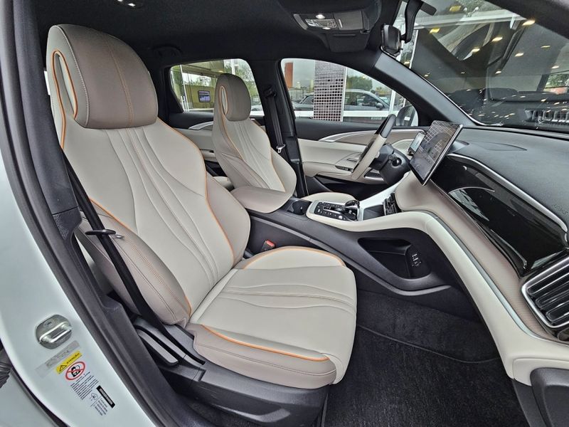 BYD SONG PRO 1.5 DM-I HÍBRIDO GS AUTOMÁTICO 2024/2025 CARRO DEZ NOVO HAMBURGO / Carros no Vale