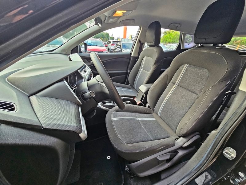 Chevrolet TRACKER 1.0 TURBO FLEX LT AUTOMÁTICO 2022/2023 CARRO DEZ NOVO HAMBURGO / Carros no Vale