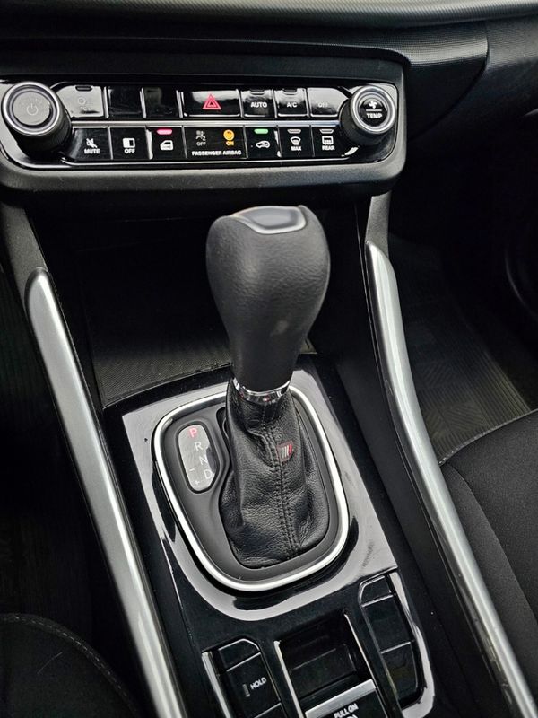 Fiat FASTBACK 1.0 TURBO 200 FLEX CVT 2023/2024 CARRO DEZ NOVO HAMBURGO / Carros no Vale Fiat FASTBACK 1.0 TURBO 200 FLEX CVT 2023/2024 CARRO DEZ NOVO HAMBURGO / Carros no Vale