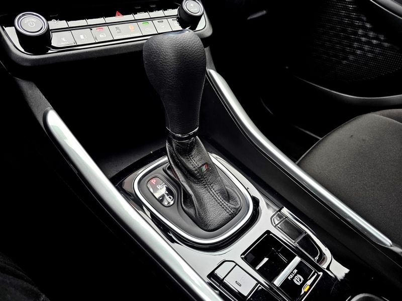 Fiat FASTBACK 1.0 TURBO 200 FLEX CVT 2023/2024 CARRO DEZ NOVO HAMBURGO / Carros no Vale