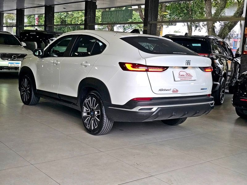 Fiat FASTBACK 1.0 TURBO 200 HYBRID AUDACE CVT 2025/2026 CARRO DEZ NOVO HAMBURGO / Carros no Vale