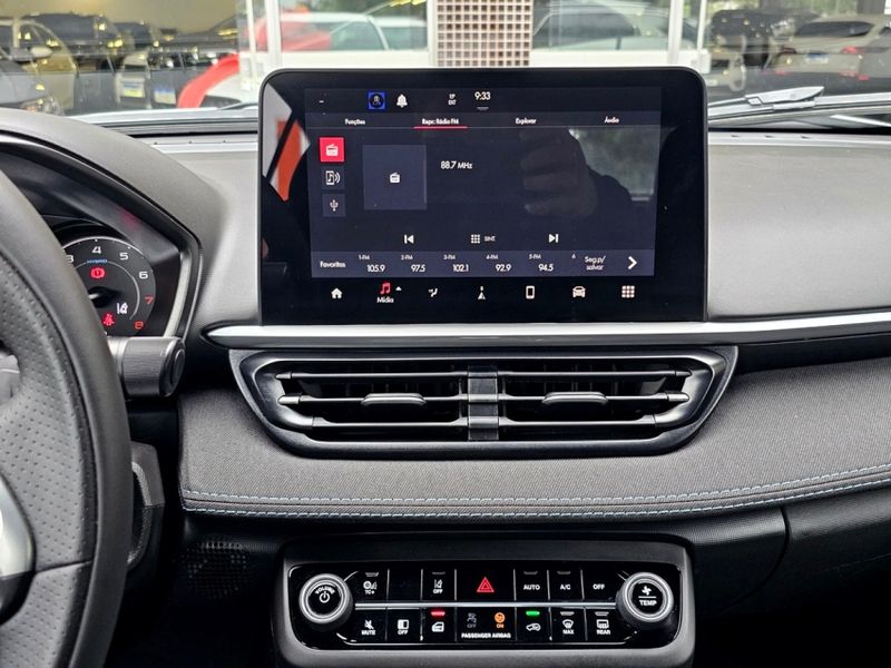 Fiat FASTBACK 1.0 TURBO 200 HYBRID AUDACE CVT 2025/2026 CARRO DEZ NOVO HAMBURGO / Carros no Vale