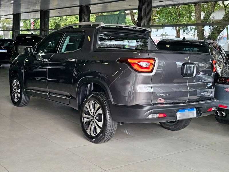 Fiat TORO 1.3 TURBO 270 FLEX VOLCANO AT6 2024/2025 CARRO DEZ NOVO HAMBURGO / Carros no Vale Fiat TORO 1.3 TURBO 270 FLEX VOLCANO AT6 2024/2025 CARRO DEZ NOVO HAMBURGO / Carros no Vale