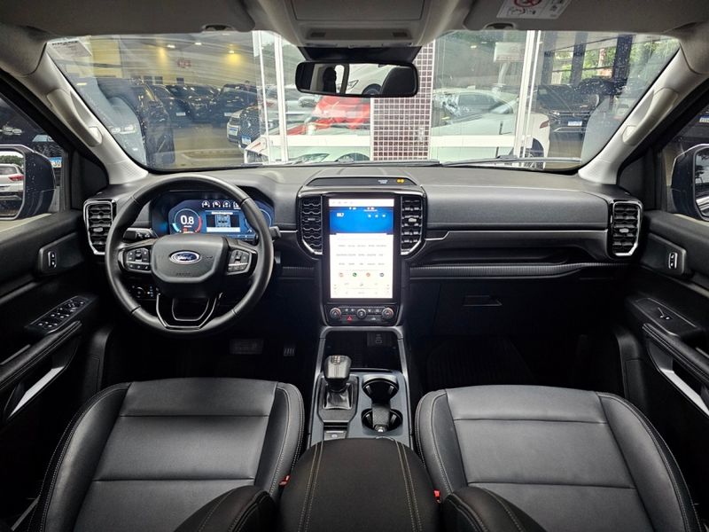 Ford RANGER 3.0 V6 TURBO DIESEL CD LIMITED 4X4 AUTOMÁTICO 2024/2024 CARRO DEZ NOVO HAMBURGO / Carros no Vale Ford RANGER 3.0 V6 TURBO DIESEL CD LIMITED 4X4 AUTOMÁTICO 2024/2024 CARRO DEZ NOVO HAMBURGO / Carros no Vale