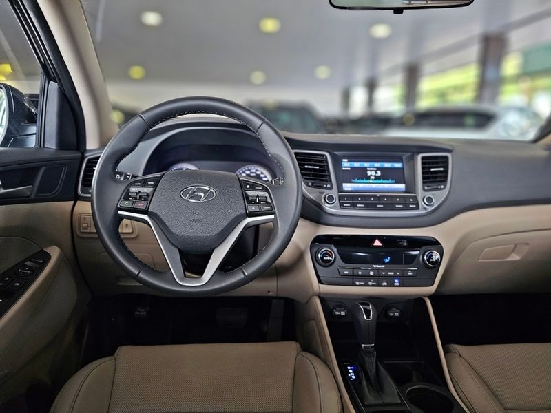 Hyundai TUCSON 1.6 16V T-GDI GASOLINA GLS ECOSHIFT 2020/2021 CARRO DEZ NOVO HAMBURGO / Carros no Vale Hyundai TUCSON 1.6 16V T-GDI GASOLINA GLS ECOSHIFT 2020/2021 CARRO DEZ NOVO HAMBURGO / Carros no Vale
