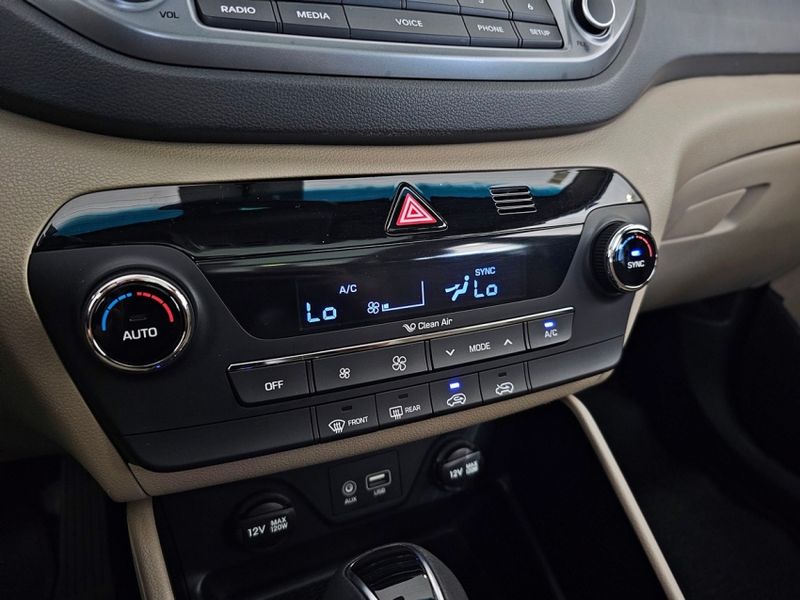 Hyundai TUCSON 1.6 16V T-GDI GASOLINA GLS ECOSHIFT 2020/2021 CARRO DEZ NOVO HAMBURGO / Carros no Vale Hyundai TUCSON 1.6 16V T-GDI GASOLINA GLS ECOSHIFT 2020/2021 CARRO DEZ NOVO HAMBURGO / Carros no Vale