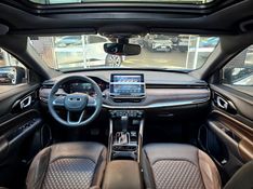 JEEP COMMANDER 1.3 T270 TURBO FLEX OVERLAND AT6 2022/2023 CARRO DEZ NOVO HAMBURGO / Carros no Vale