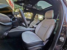 JEEP COMMANDER 1.3 T270 TURBO FLEX OVERLAND AT6 2023/2023 CARRO DEZ NOVO HAMBURGO / Carros no Vale