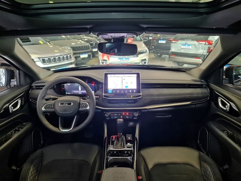 JEEP COMMANDER 2.0 HURRICANE 4 TURBO GASOLINA BLACKHAWK AT9 2024/2025 CARRO DEZ NOVO HAMBURGO / Carros no Vale JEEP COMMANDER 2.0 HURRICANE 4 TURBO GASOLINA BLACKHAWK AT9 2024/2025 CARRO DEZ NOVO HAMBURGO / Carros no Vale