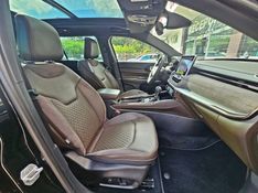 JEEP COMMANDER 2.0 TD380 TURBO DIESEL OVERLAND AT9 2022/2022 CARRO DEZ NOVO HAMBURGO / Carros no Vale