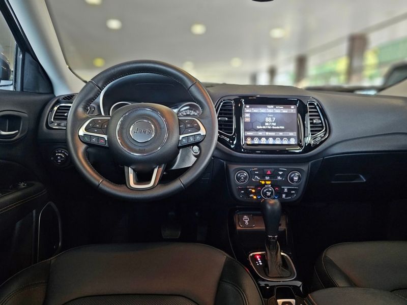 JEEP COMPASS 2.0 16V FLEX LIMITED AUTOMÁTICO 2020/2021 CARRO DEZ NOVO HAMBURGO / Carros no Vale