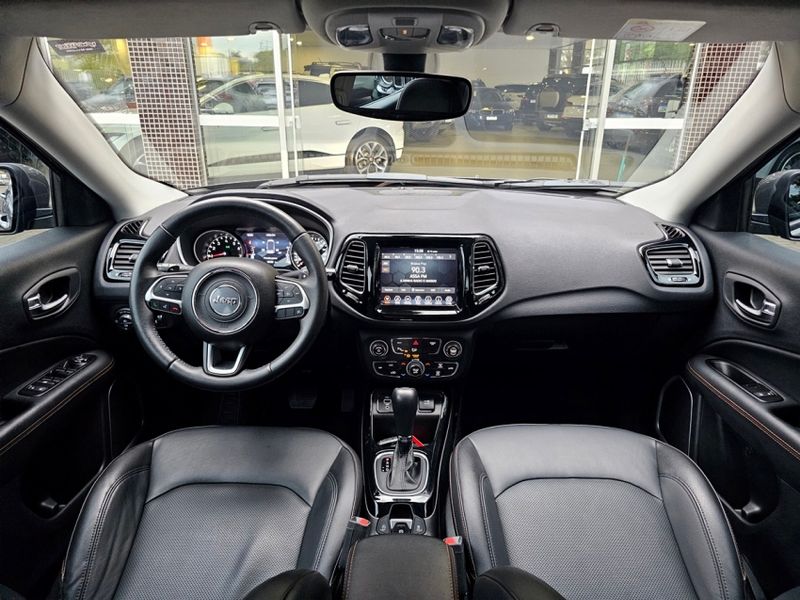 JEEP COMPASS 2.0 16V FLEX LIMITED AUTOMÁTICO 2021/2021 CARRO DEZ NOVO HAMBURGO / Carros no Vale JEEP COMPASS 2.0 16V FLEX LIMITED AUTOMÁTICO 2021/2021 CARRO DEZ NOVO HAMBURGO / Carros no Vale