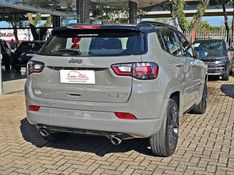JEEP COMPASS 2.0 HURRICANE 4 TURBO GASOLINA BLACKHAWK AT9 2024/2025 CARRO DEZ NOVO HAMBURGO / Carros no Vale