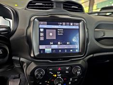 JEEP RENEGADE 1.3 T270 TURBO FLEX S 4X4 AT9 2023/2023 CARRO DEZ NOVO HAMBURGO / Carros no Vale