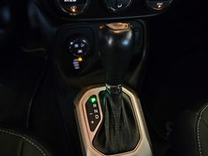 JEEP RENEGADE 2.0 16V TURBO DIESEL LONGITUDE 4P 4X4 AUTOMÁTICO 2015/2016 CARRO DEZ NOVO HAMBURGO / Carros no Vale