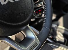 KIA STONIC 1.0 TGDI MHEV SX AUTOMÁTICO 2022/2022 CARRO DEZ NOVO HAMBURGO / Carros no Vale