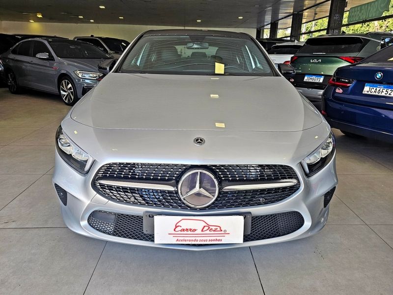 Mercedes-Benz A 250 2.0 CGI GASOLINA VISION 7G-DCT 2019/2020 CARRO DEZ NOVO HAMBURGO / Carros no Vale Mercedes-Benz A 250 2.0 CGI GASOLINA VISION 7G-DCT 2019/2020 CARRO DEZ NOVO HAMBURGO / Carros no Vale