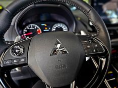 Mitsubishi ECLIPSE CROSS 1.5 MIVEC TURBO GASOLINA HPE-S BLACK CVT 2025/2026 CARRO DEZ NOVO HAMBURGO / Carros no Vale