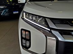 Mitsubishi OUTLANDER SPORT 2.0 MIVEC FLEX HPE AUTOMÁTICO 2021/2022 CARRO DEZ NOVO HAMBURGO / Carros no Vale