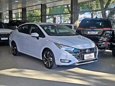 Nissan VERSA 1.6 16V FLEX EXCLUSIVE XTRONIC 2023/2024 CARRO DEZ NOVO HAMBURGO / Carros no Vale