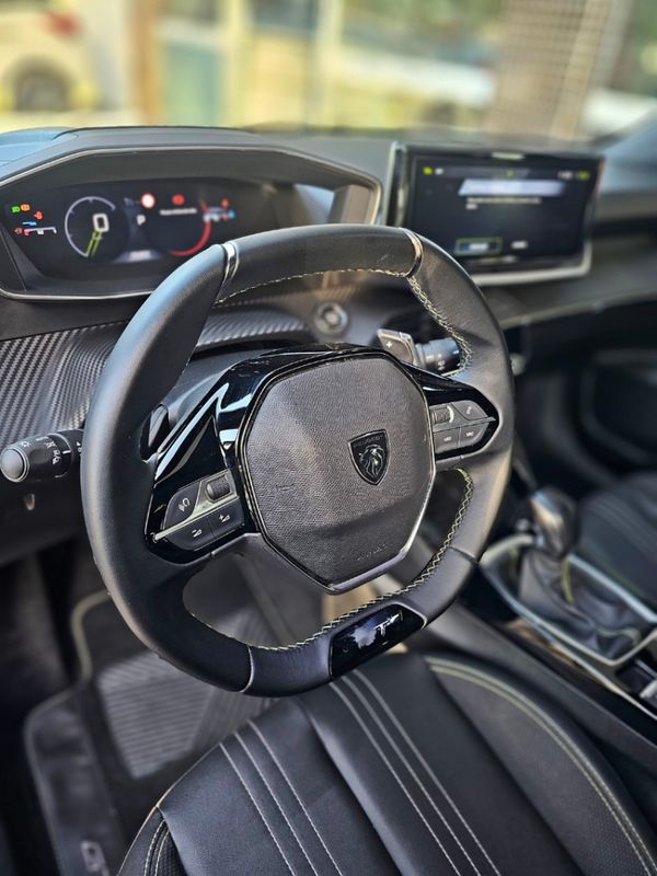 Peugeot 2008 1.0 TURBO 200 HYBRID GT CVT 2025/2026 CARRO DEZ NOVO HAMBURGO / Carros no Vale