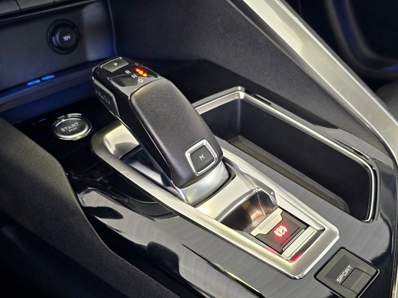 Peugeot 3008 1.6 GRIFFE PACK THP 16V GASOLINA 4P AUTOMÁTICO 2018/2019 CARRO DEZ NOVO HAMBURGO / Carros no Vale Peugeot 3008 1.6 GRIFFE PACK THP 16V GASOLINA 4P AUTOMÁTICO 2018/2019 CARRO DEZ NOVO HAMBURGO / Carros no Vale