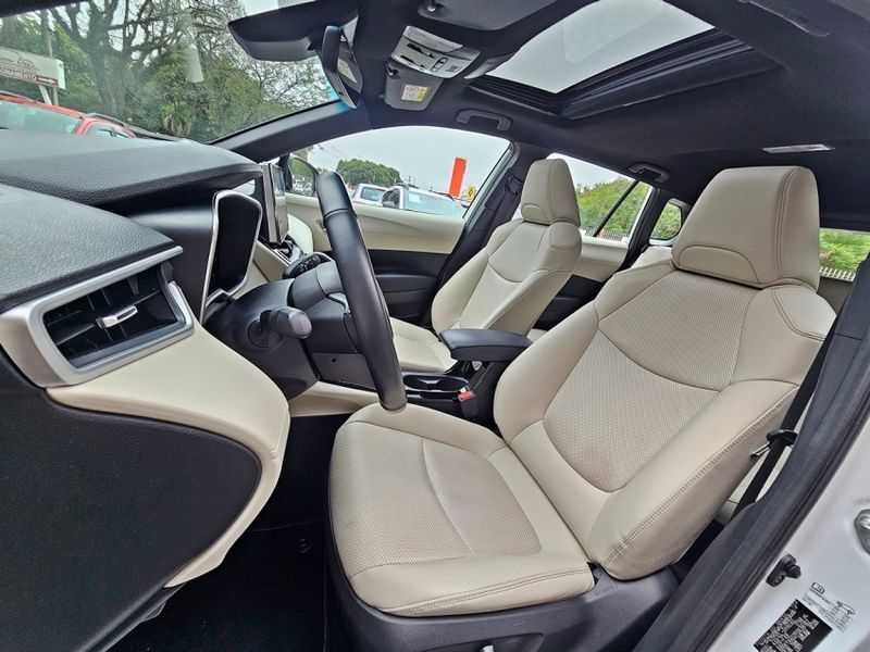 Toyota COROLLA CROSS 1.8 VVT-I HYBRID FLEX XRX CVT 2022/2023 CARRO DEZ NOVO HAMBURGO / Carros no Vale Toyota COROLLA CROSS 1.8 VVT-I HYBRID FLEX XRX CVT 2022/2023 CARRO DEZ NOVO HAMBURGO / Carros no Vale