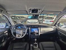 Toyota HILUX SW4 2.8 D-4D TURBO DIESEL SRX PLATINUM 4X4 AUTOMÁTICO 2024/2025 CARRO DEZ NOVO HAMBURGO / Carros no Vale