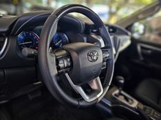 Toyota HILUX SW4 2.8 D-4D TURBO DIESEL SRX PLATINUM 4X4 AUTOMÁTICO 2024/2025 CARRO DEZ NOVO HAMBURGO / Carros no Vale