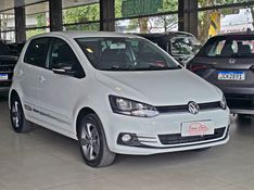 Volkswagen FOX 1.6 MSI TOTAL FLEX CONNECT 4P MANUAL 2019/2020 CARRO DEZ NOVO HAMBURGO / Carros no Vale