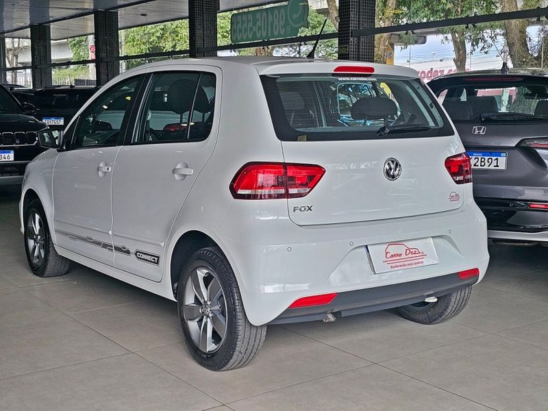 Volkswagen FOX 1.6 MSI TOTAL FLEX CONNECT 4P MANUAL 2019/2020 CARRO DEZ NOVO HAMBURGO / Carros no Vale Volkswagen FOX 1.6 MSI TOTAL FLEX CONNECT 4P MANUAL 2019/2020 CARRO DEZ NOVO HAMBURGO / Carros no Vale