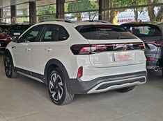 Volkswagen NIVUS 1.0 200 TSI TOTAL FLEX HIGHLINE AUTOMÁTICO 2025/2026 CARRO DEZ NOVO HAMBURGO / Carros no Vale