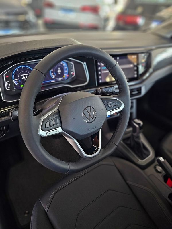 Volkswagen POLO 1.0 170 TSI HIGHLINE AUTOMÁTICO 2025/2025 CARRO DEZ NOVO HAMBURGO / Carros no Vale Volkswagen POLO 1.0 170 TSI HIGHLINE AUTOMÁTICO 2025/2025 CARRO DEZ NOVO HAMBURGO / Carros no Vale