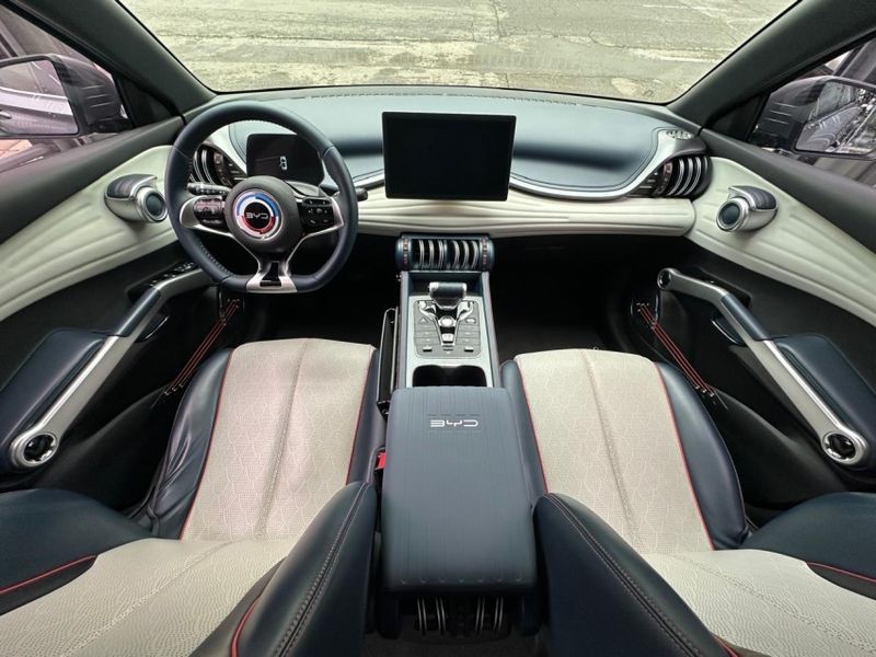 BYD YUAN PLUS 60,8 KW ELÉTRICO 2022/2023 CARRO AUTOMARCAS CAXIAS DO SUL / Carros no Vale