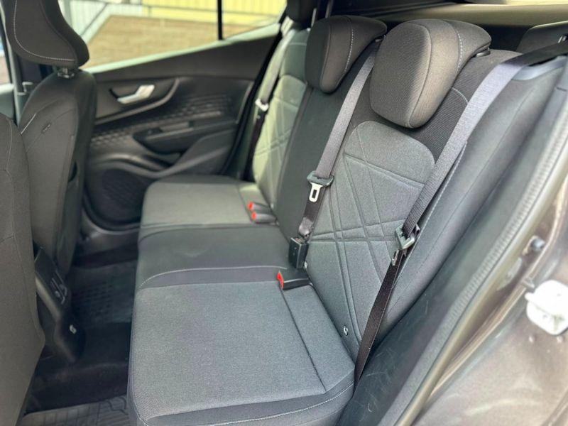 Fiat FASTBACK 1.0 TURBO 200 HYBRID AUDACE CVT 2025/2026 CARRO AUTOMARCAS CAXIAS DO SUL / Carros no Vale